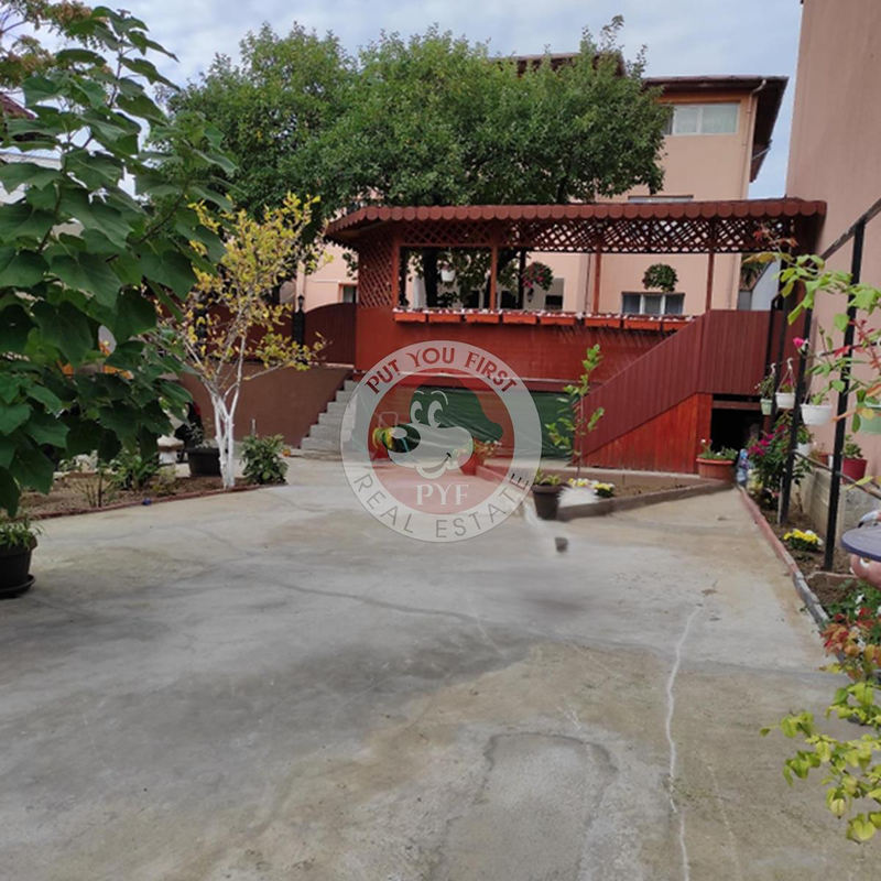 Fizicienilor | Vila 9 camere piscina garaj | 563mp | B11647